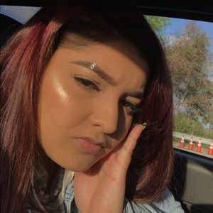 Meet your Posher, Isabelle